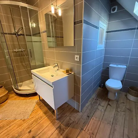 La Belle Auroise بيت للعطل