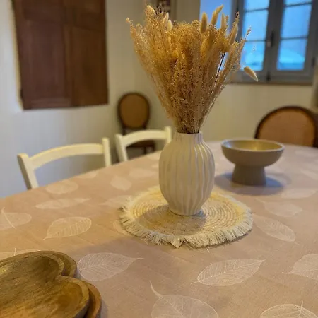 La Belle Auroise بيت للعطل *