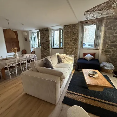 La Belle Auroise * أرو