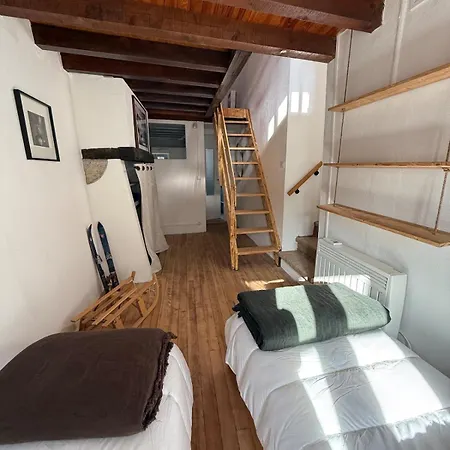 La Belle Auroise أرو