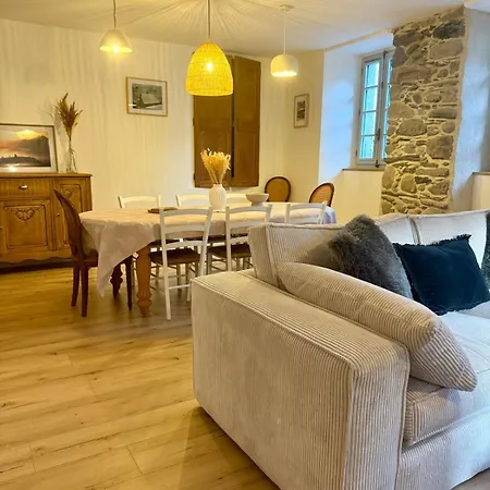 La Belle Auroise Casa de Férias